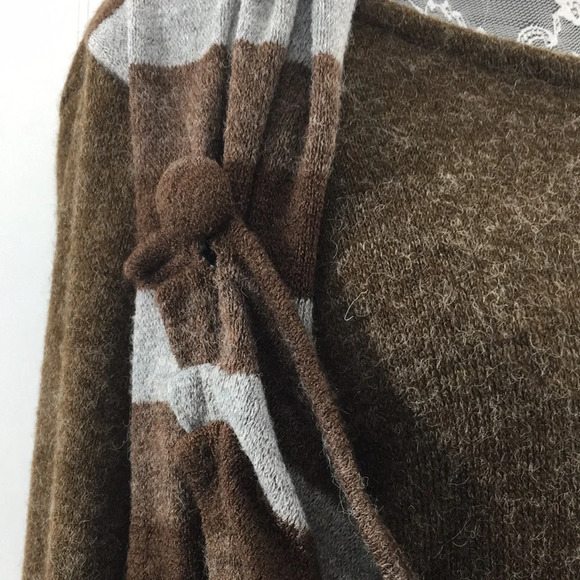 A'reve Brown Gray Striped Knit Cowl Neck Sweater Womens Medium Modcloth Cardigan - Picture 2 of 12